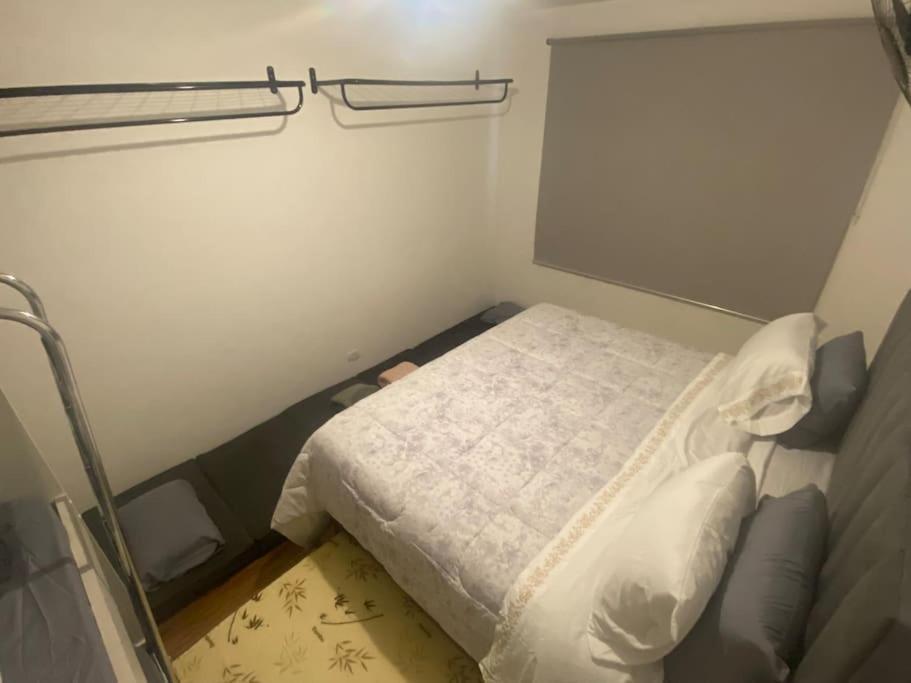 Apartamento Metro Faria Lima _ Estacionamento _limpeza Diaria *
