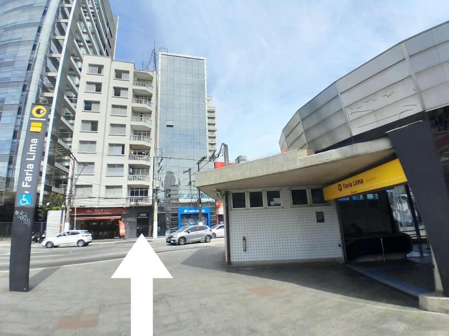 Apartamento Metro Faria Lima _ Estacionamento _limpeza Diaria São Paulo